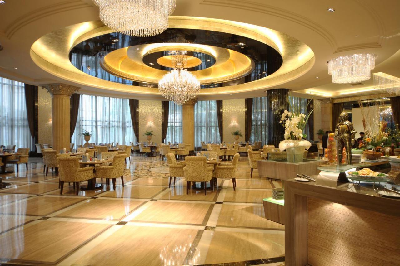 Chateau Star River Pudong Шанхай Экстерьер фото